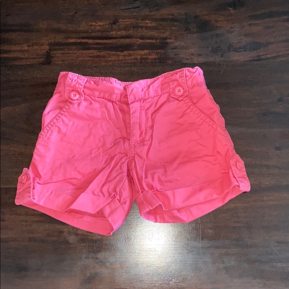 pink shorts•pumpkin patch